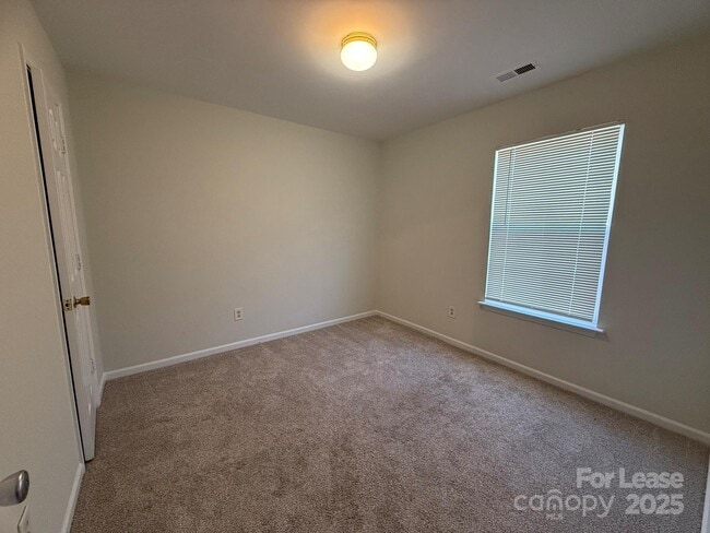 Building Photo - 6735 Moss Lake Rd