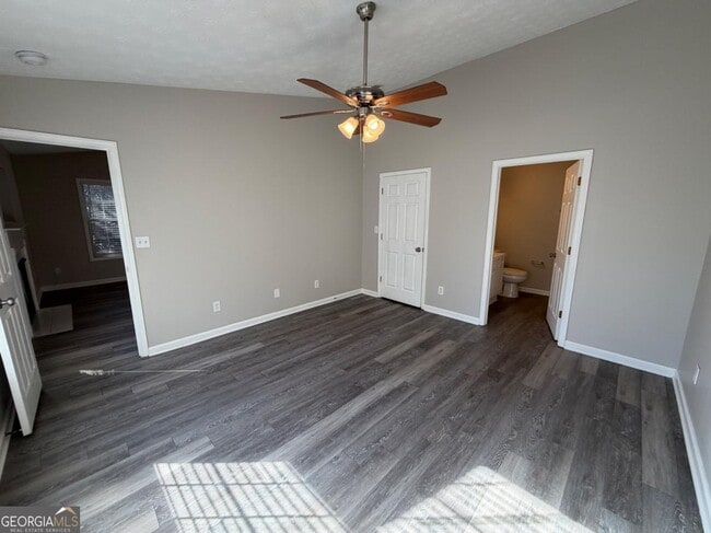 Building Photo - 2137 Hickory Bend SE