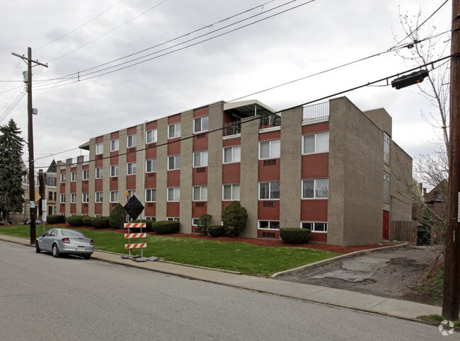 Primary Photo - Alder Place Apartments