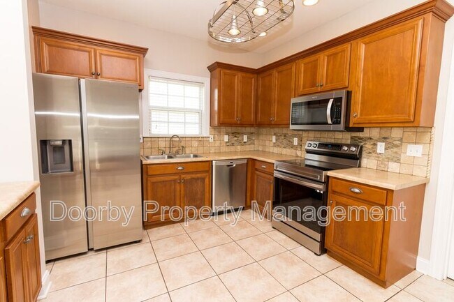 Building Photo - 8584 Sunridge Dr