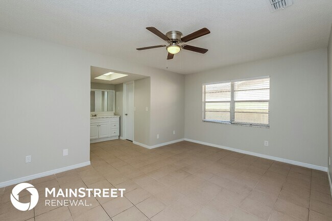 Building Photo - 3103 Apricot St