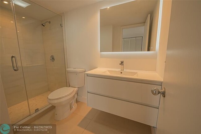 Building Photo - 468 Golden Isles Dr