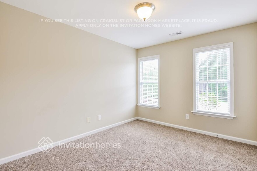 Building Photo - 129 Rustic Ln