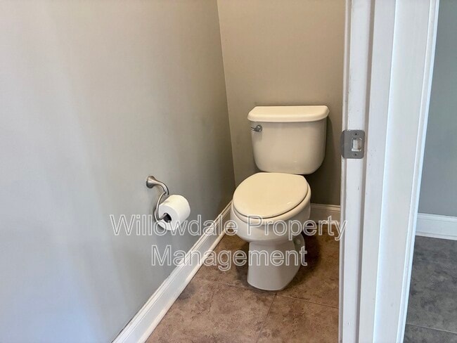 Building Photo - 1249 Stowage Dr