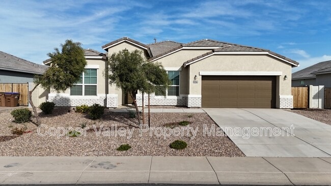 Primary Photo - 44478 W Palo Abeto Dr