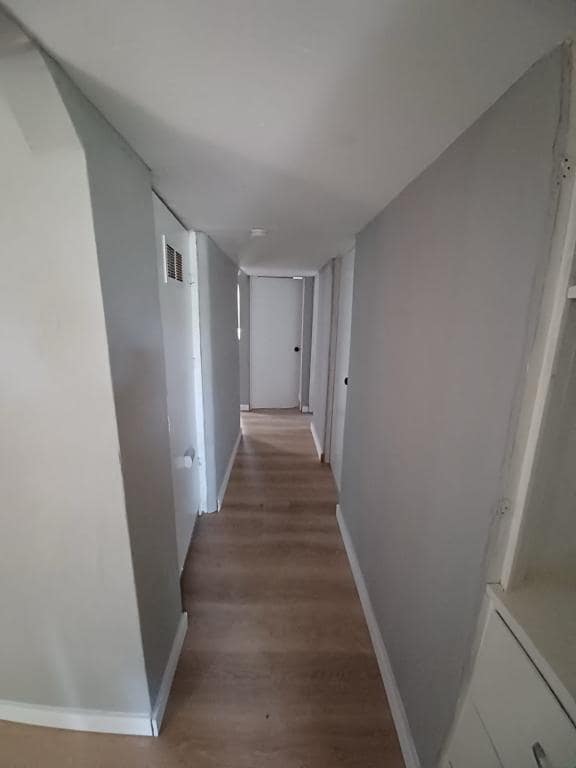 Building Photo - 10179 Bon Oak Dr