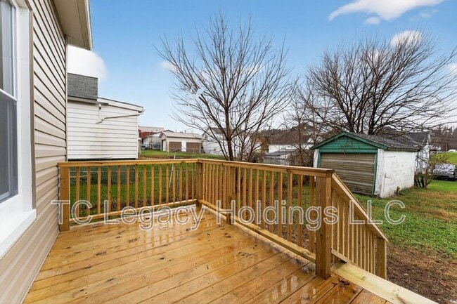 Building Photo - 1013 N 15th St