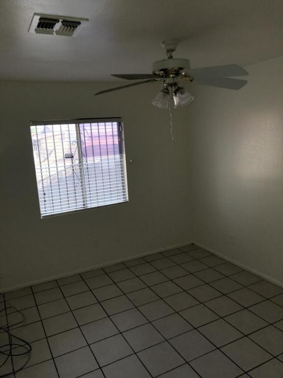 Building Photo - 5006 S 35th Ave A