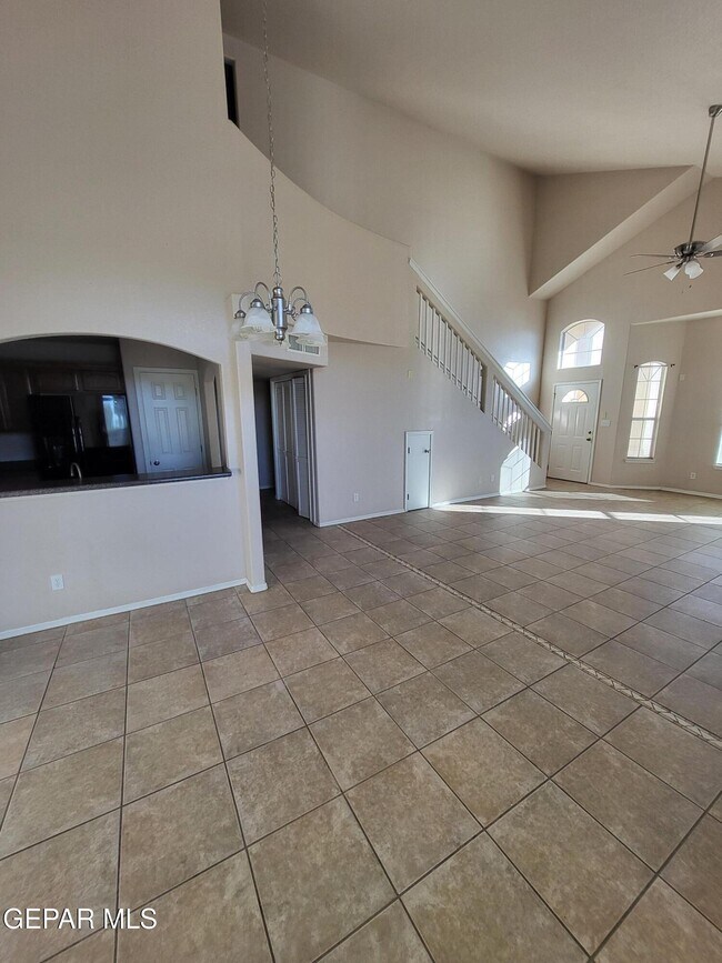 Building Photo - 657 Pete Payan Dr