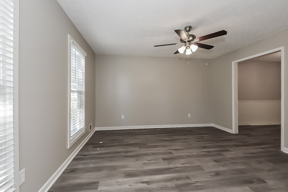 Building Photo - 895 Highland Terrace NE