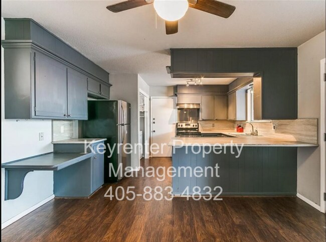 Building Photo - 507 NE 61st St