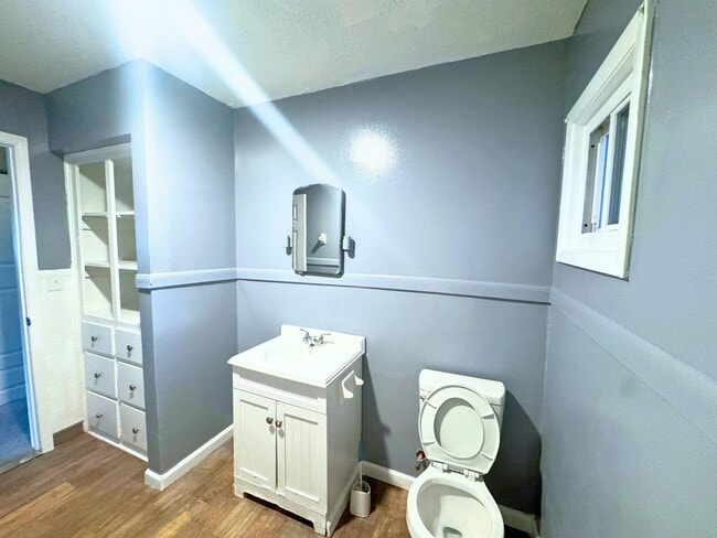 Building Photo - 2294 Minnesota Ave