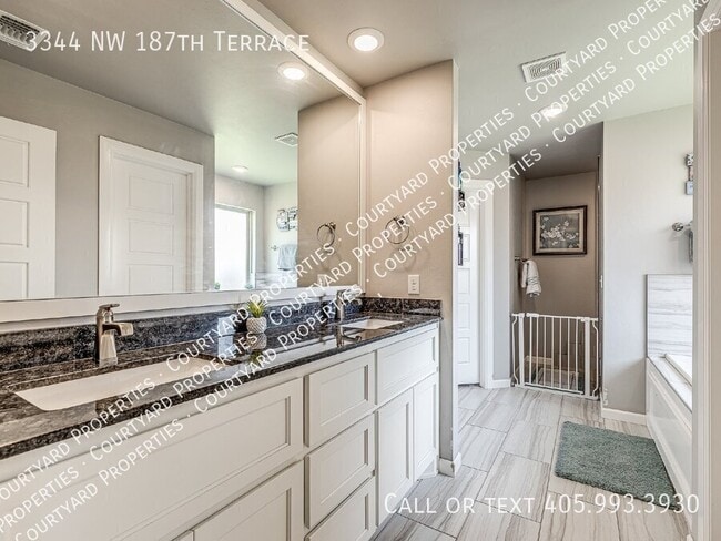 Building Photo - 3344 NW 187th Terrace
