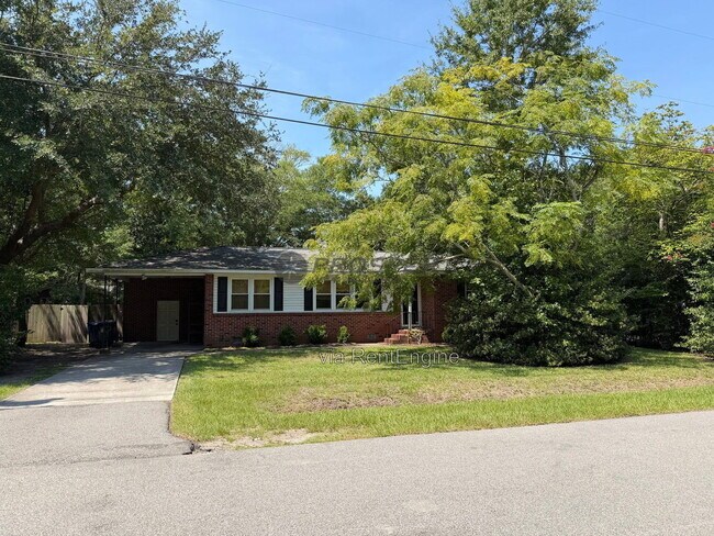 Building Photo - 1439 Village Rd