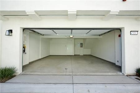 Building Photo - 509 S Andrew Ln