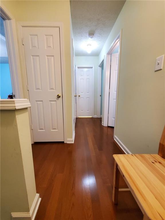 Building Photo - 3043 Majestic Park Ct