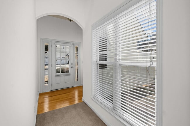 Building Photo - 4919 Magnolia Cottage Way