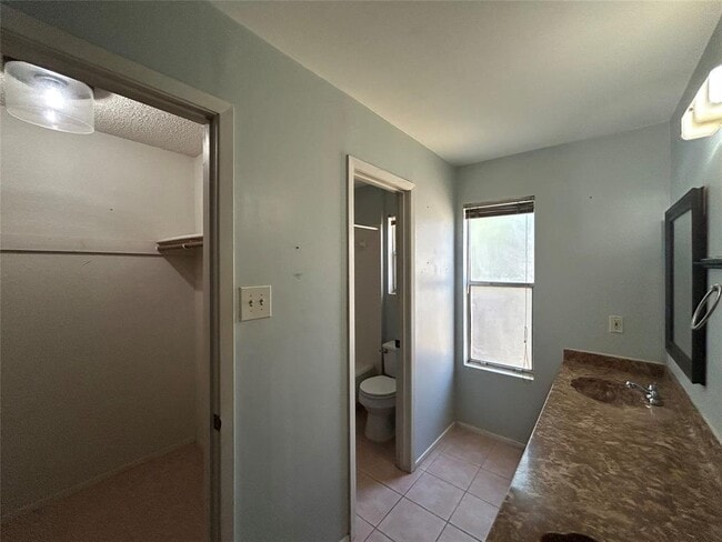 Building Photo - 7316 Lake Charles Dr