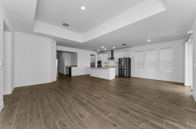 Building Photo - Brand New Home for rent!