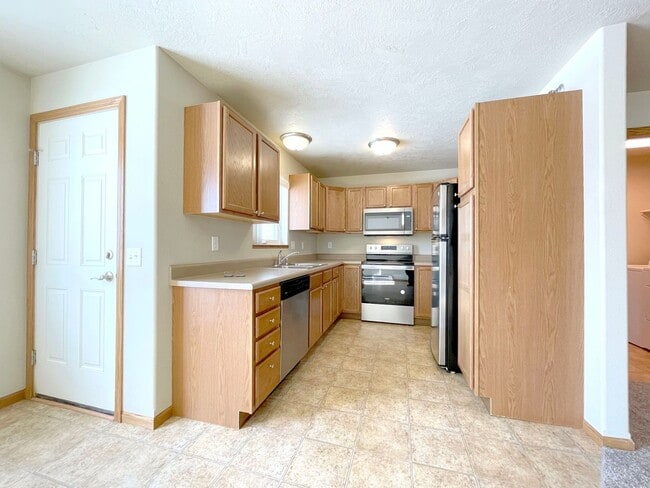 Interior Photo - Crossings at the Bluffs