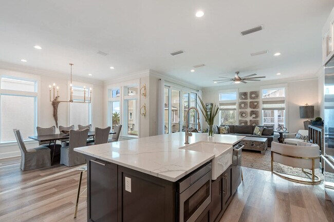 Building Photo - 26 Sea Walk Cir