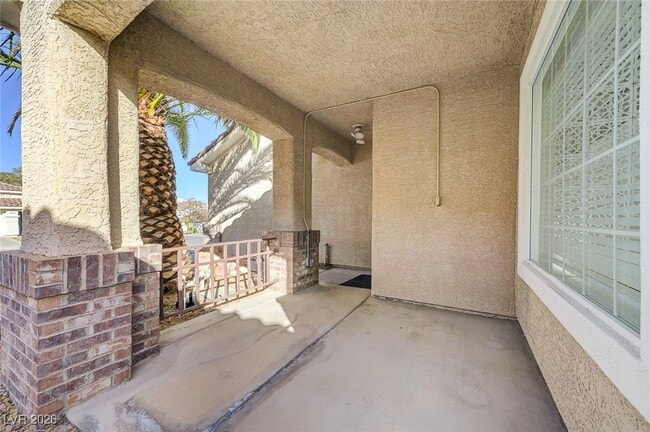 Building Photo - 2403 Rue De Versailles