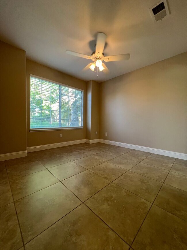 Building Photo - Beautiful 2 Story Home in The Seasons - SW- $2,400 + $2,400 Deposit