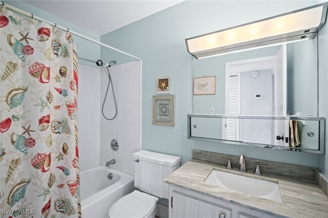 Building Photo - 2100 Gulf Shore Blvd N