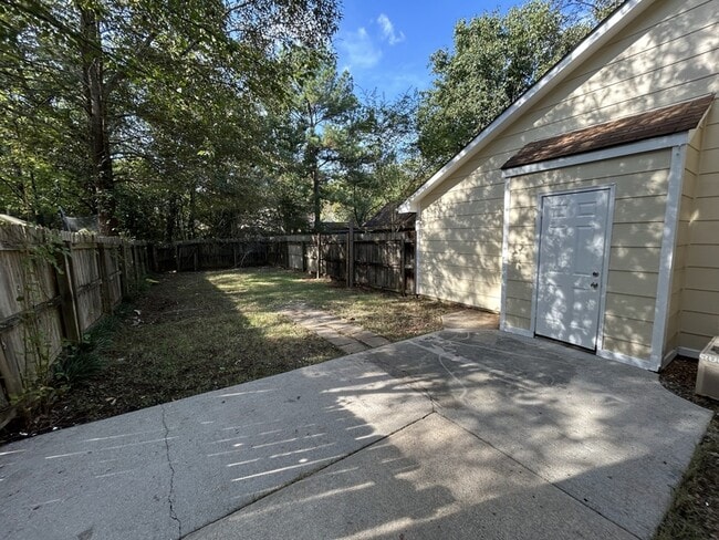 Building Photo - 428 Oakland Rd
