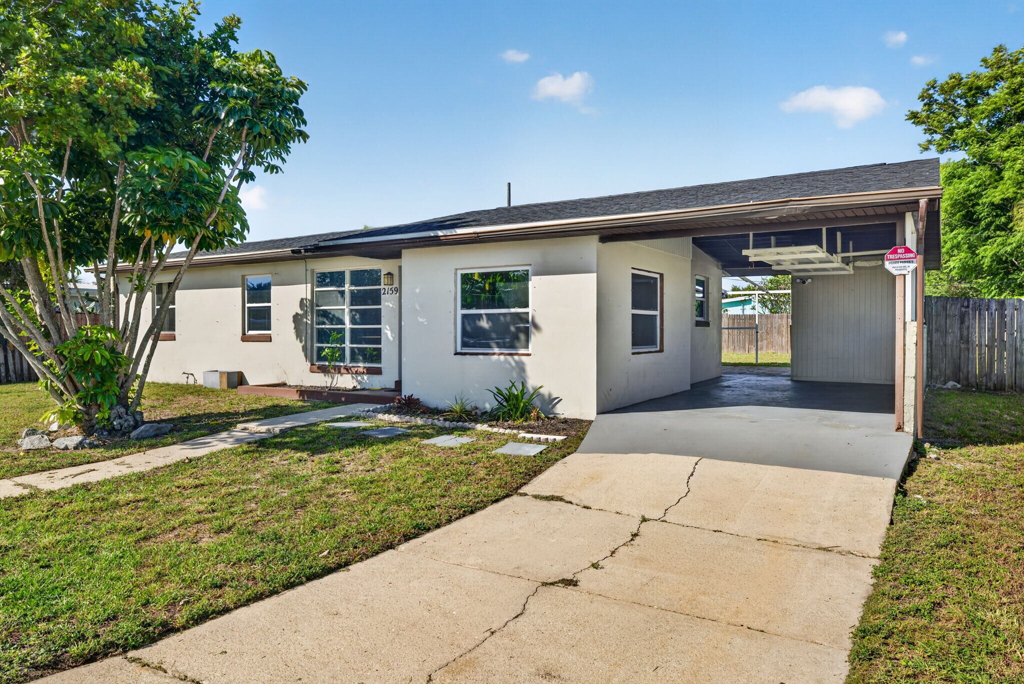 Building Photo - 2159 Gerard Ct