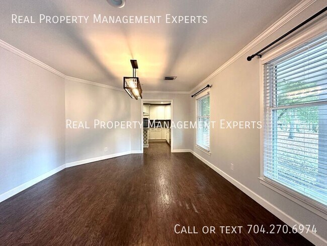 Building Photo - 4237 Rocky River Rd