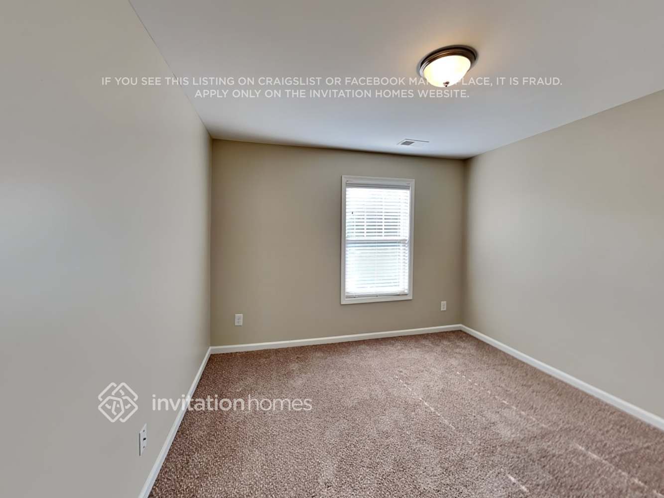 Building Photo - 3574 Fallen Oak Ln