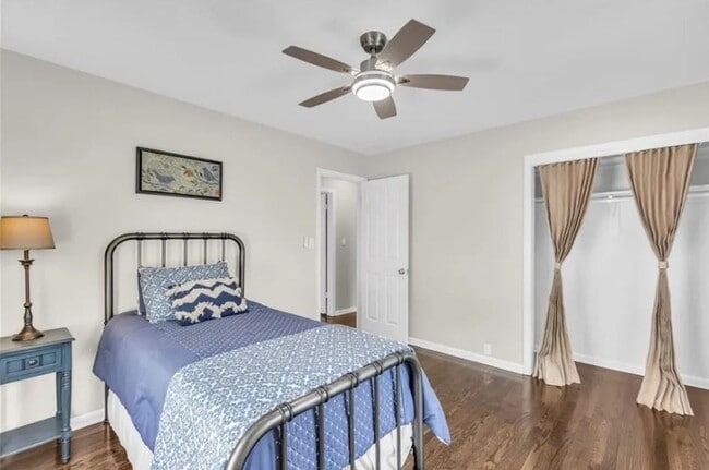 Building Photo - 8604 Ford Ave