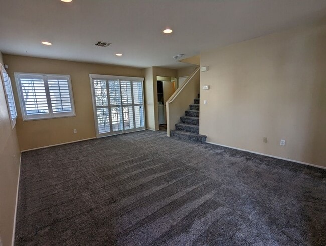 Building Photo - 10388 Poker Alice Ct