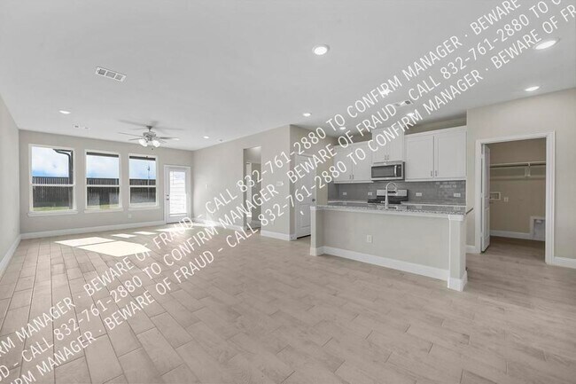 Building Photo - Sicily Lagoon New Construction Ready for 1...