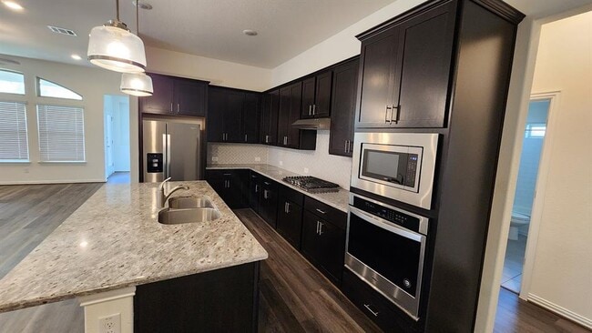 Building Photo - 294 Biscayne Bay Bend