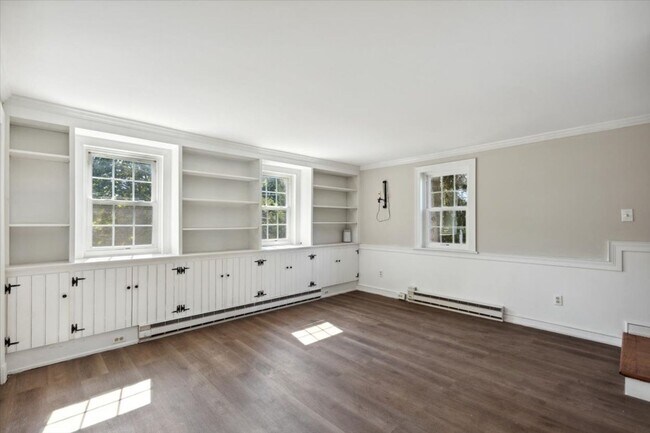 Building Photo - 3 Bedroom / 2.5 Bath House Available Now in Harleysville