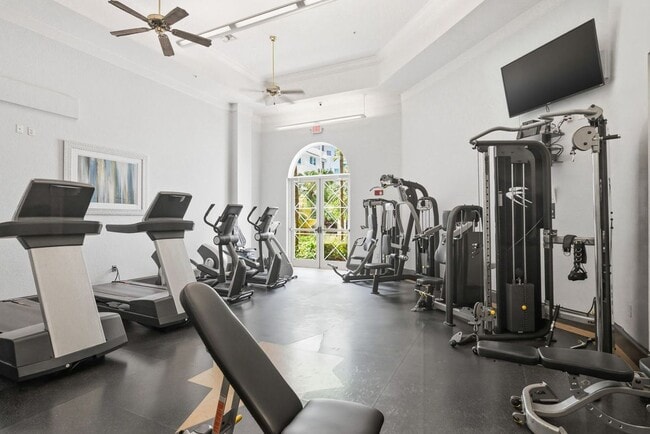 Building Photo - 700 S Harbour Island Blvd