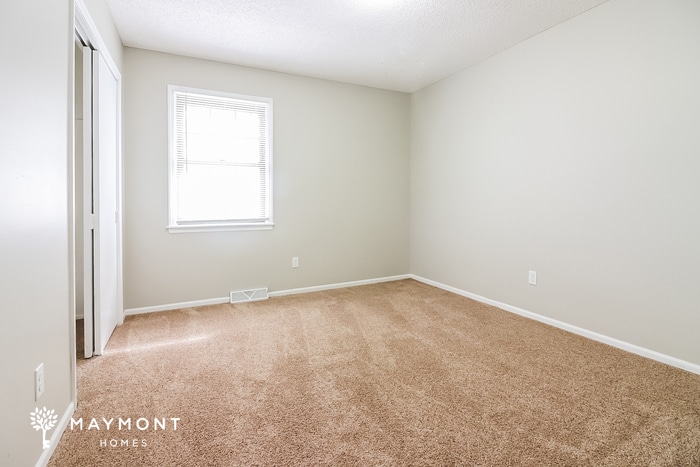 Building Photo - 500 Hargis Ln