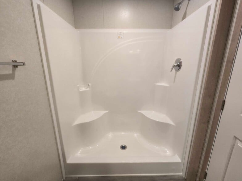 Building Photo - 3510 N 9th St