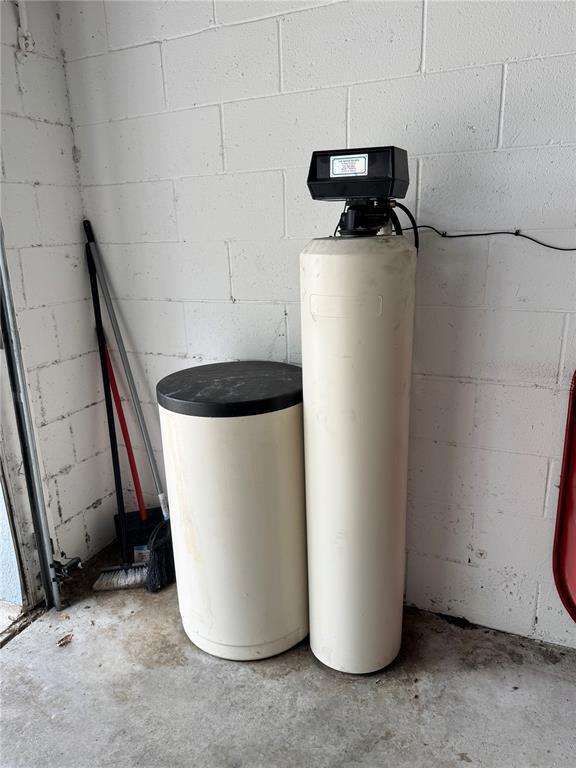 Building Photo - 14693 Cableshire Way