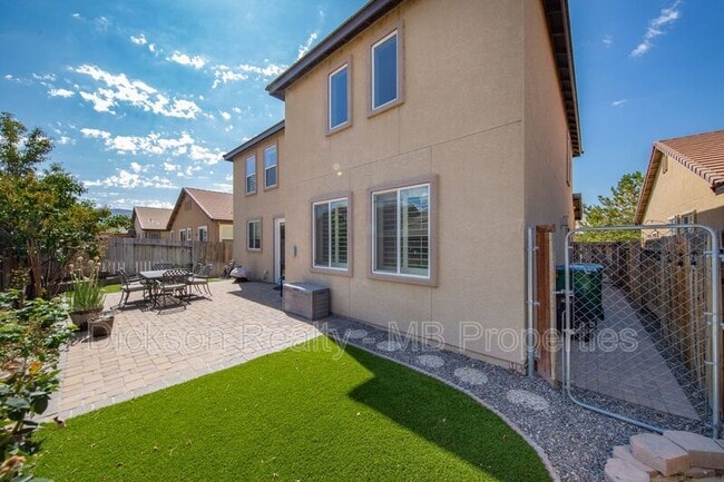 Building Photo - 2125 Peaceful Valley Dr