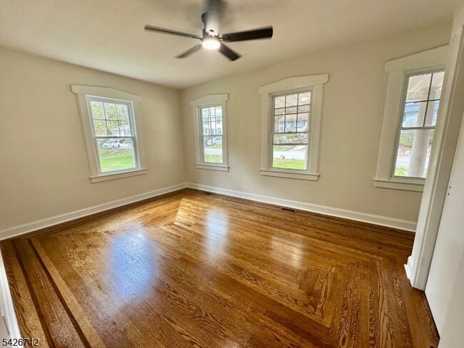 Building Photo - 515 Hamburg Turnpike