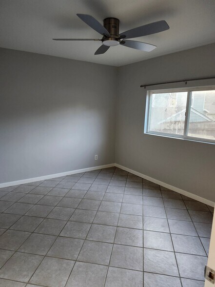Building Photo - 2637 Altura Ave