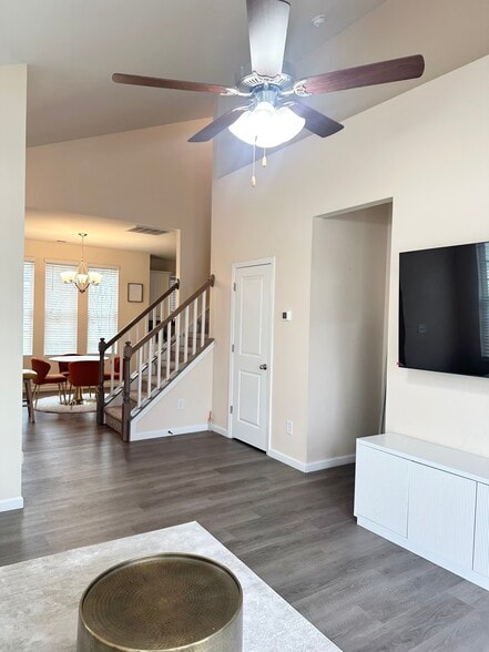 Building Photo - 510 Dorman St