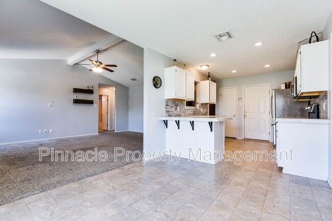 Building Photo - 1222 Elmo Ln