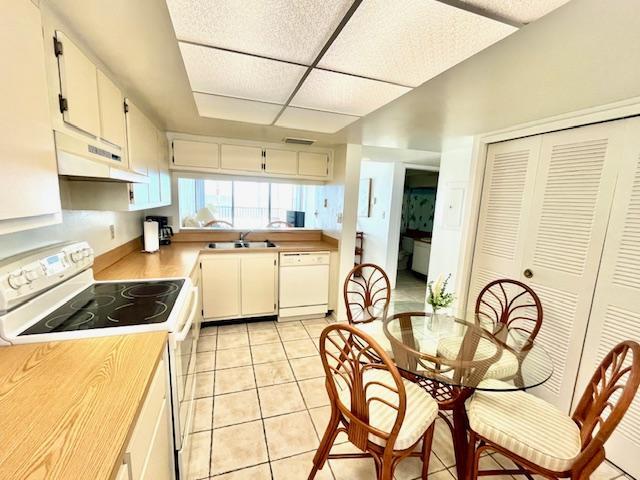 Building Photo - 2465 S Washington Ave