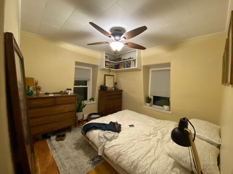 Building Photo - 12 Claremon St