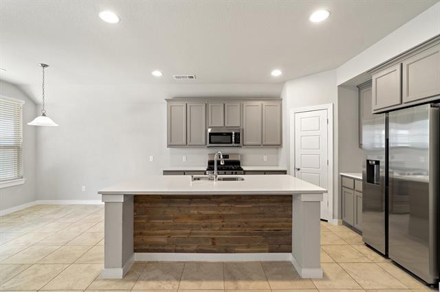 Building Photo - 1401 Macaw Ct