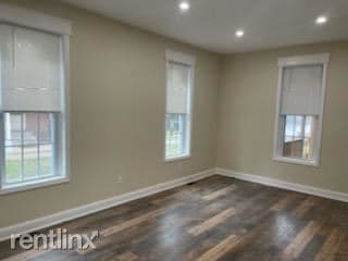 Building Photo - 2 br, 1 bath Triplex - 314 Washington Ave ...